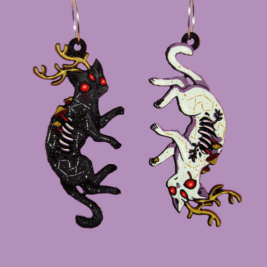 Pendientes - Gato tétrico